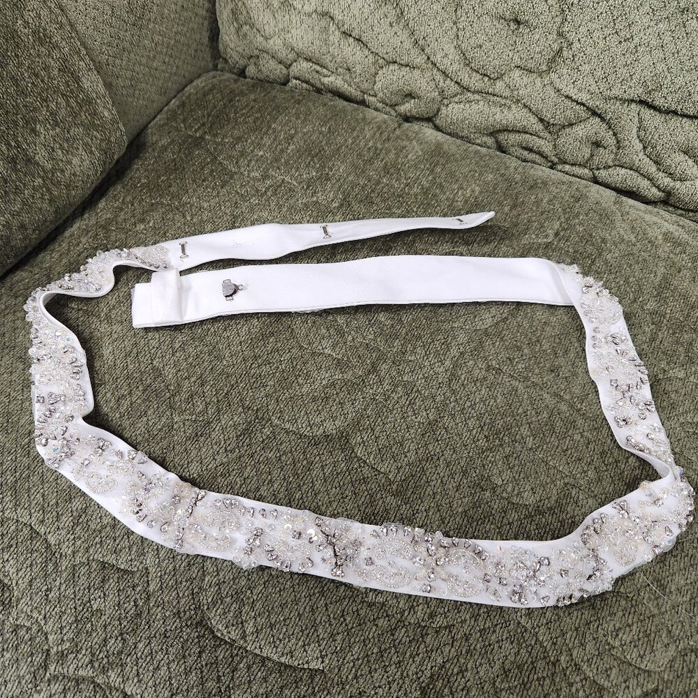 Bridal Dress Belt White satin ribbon with rhinestones and crystals